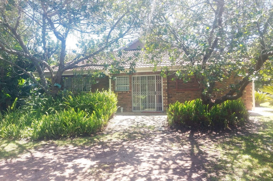 6 Bedroom Property for Sale in Wilderness Heights Western Cape